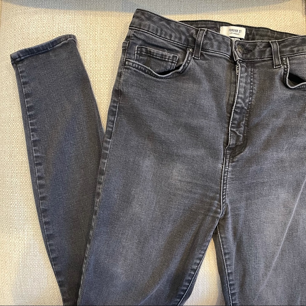 FOREVER 21 Washed Out Black Skinny High Waist Jean